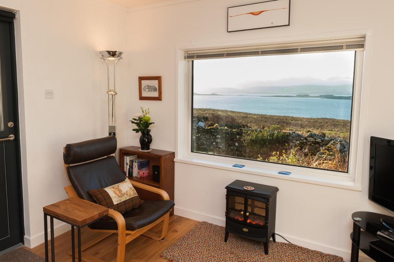 An Cala Beag Self Catering Apartment On The Waternish Peninsula Hallin Экстерьер фото